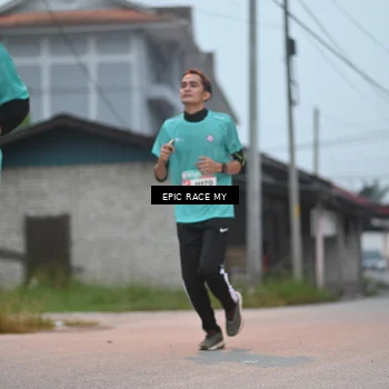 Runner Photo 8422053