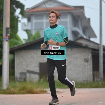 Runner Photo 8422055