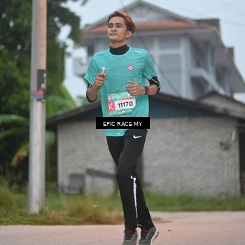 Runner Photo 8422057