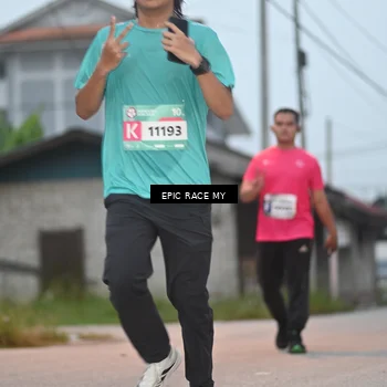 Runner Photo 8422071