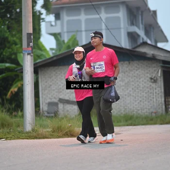 Runner Photo 8422089