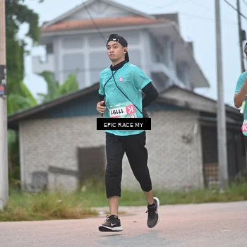 Runner Photo 8422200
