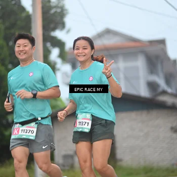 Runner Photo 8422212