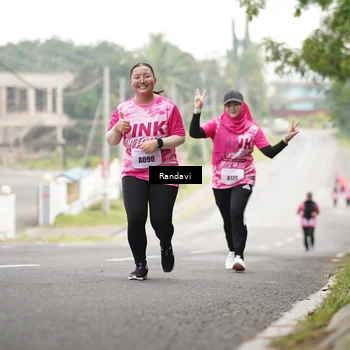 Runner Photo 8422223
