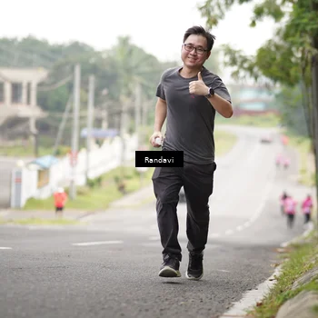 Runner Photo 8422236