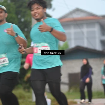 Runner Photo 8422242