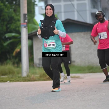 Runner Photo 8422245