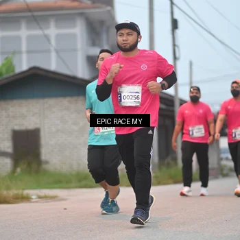 Runner Photo 8422267