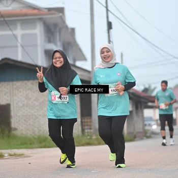 Runner Photo 8422331