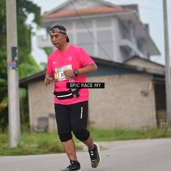 Runner Photo 8422459