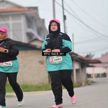 Runner Photo 8422500