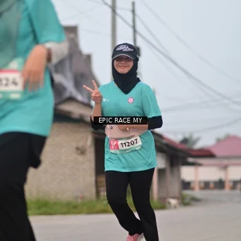 Runner Photo 8422537