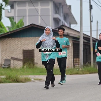 Runner Photo 8422542