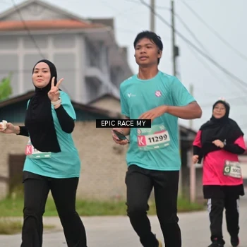 Runner Photo 8422553