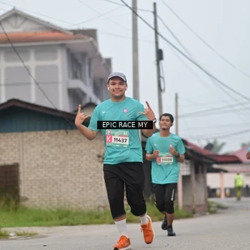 Runner Photo 8422609