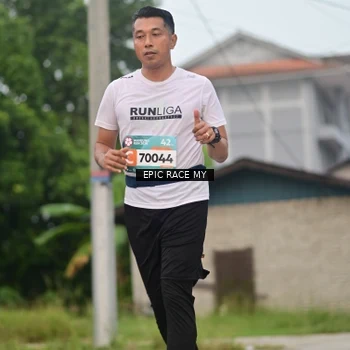 Runner Photo 8422634