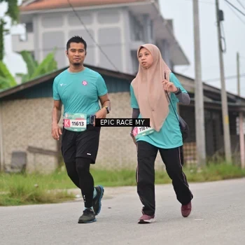Runner Photo 8422659