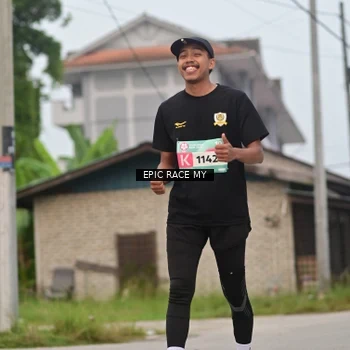 Runner Photo 8422679