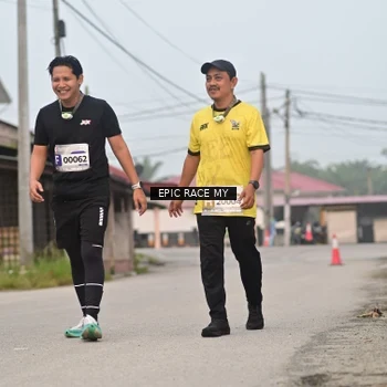 Runner Photo 8422699