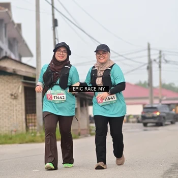 Runner Photo 8422723