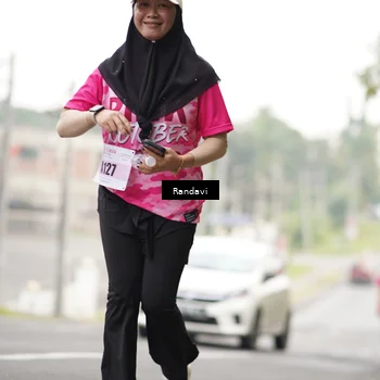 Runner Photo 8422871