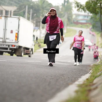 Runner Photo 8422877