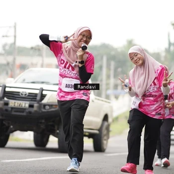 Runner Photo 8422910