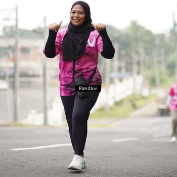 Runner Photo 8422916