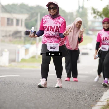 Runner Photo 8422922