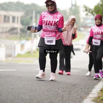 Runner Photo 8422923