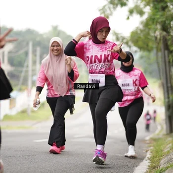 Runner Photo 8422928
