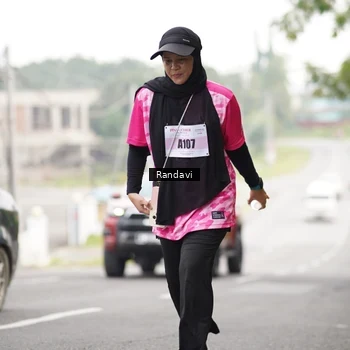 Runner Photo 8422936