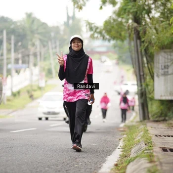 Runner Photo 8422941
