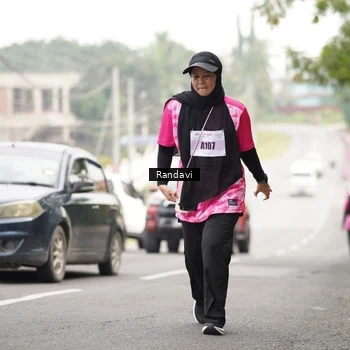 Runner Photo 8422950