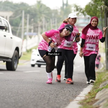 Runner Photo 8422956