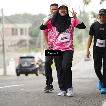 Runner Photo 8423042
