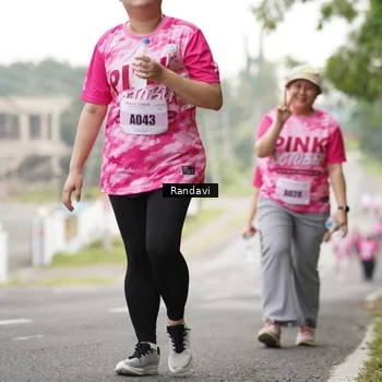 Runner Photo 8423059