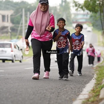Runner Photo 8423077