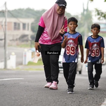 Runner Photo 8423081