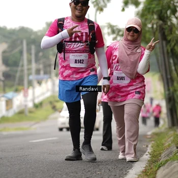 Runner Photo 8423082