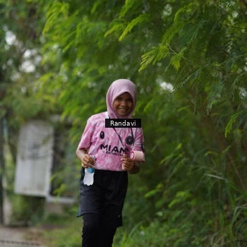 Runner Photo 8423087