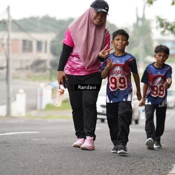 Runner Photo 8423093