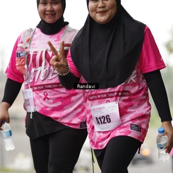 Runner Photo 8423100