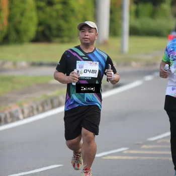 Runner Photo 8423221