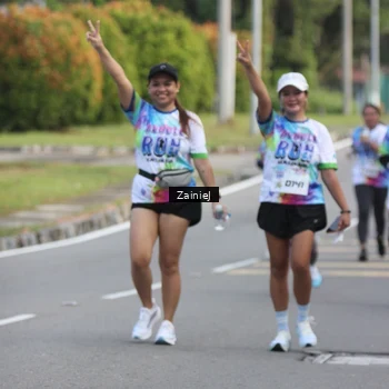 Runner Photo 8423236