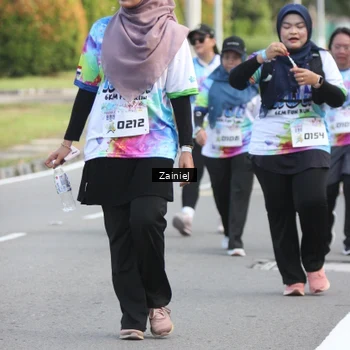 Runner Photo 8423298