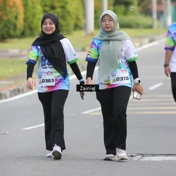 Runner Photo 8423324