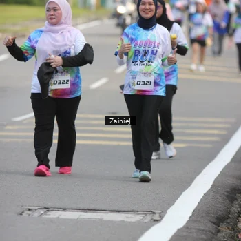 Runner Photo 8423354