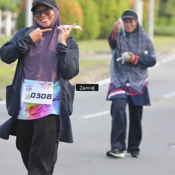 Runner Photo 8423433