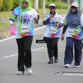 Runner Photo 8423436